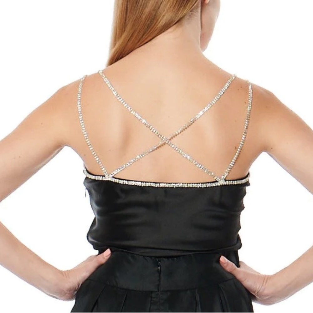 Nwt V-Neck Satin Camisole Silky Sleeveless Black Blouse with Rhinestones size l